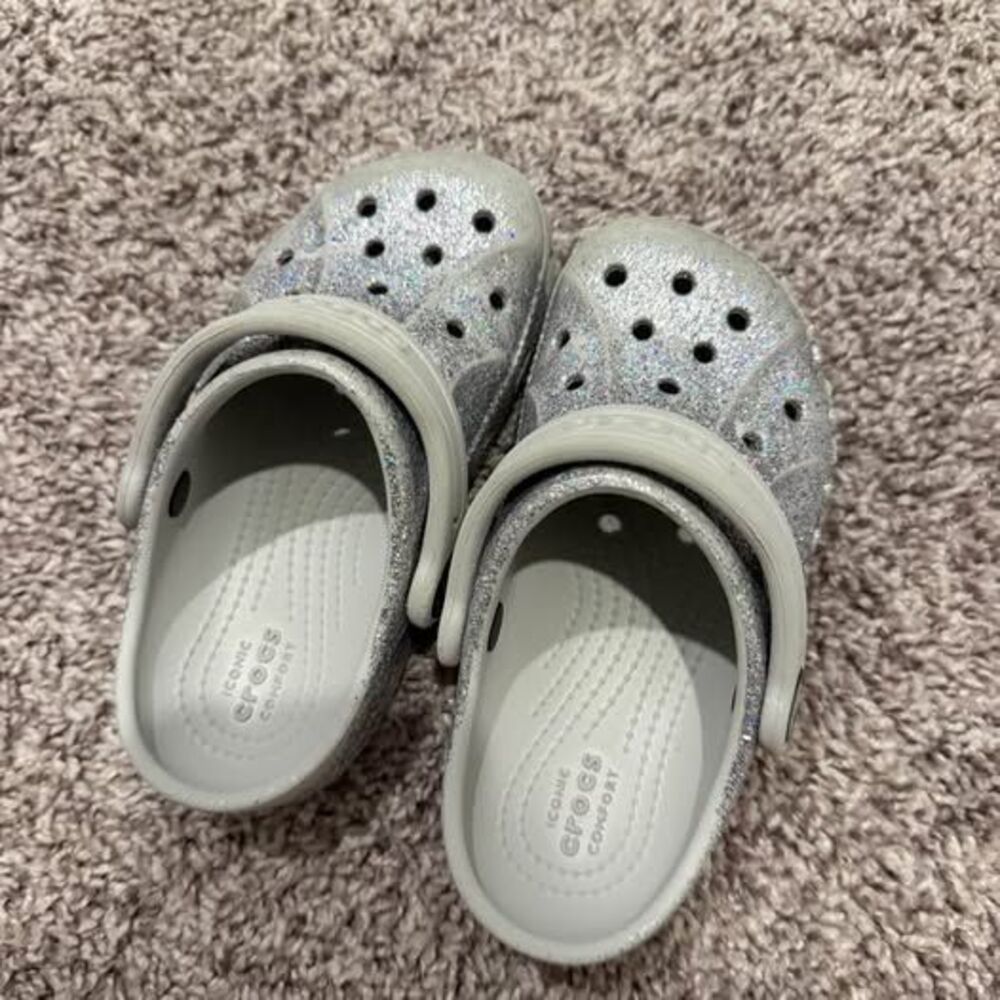 Crocs Girls Classic Glitter Clog Size C9